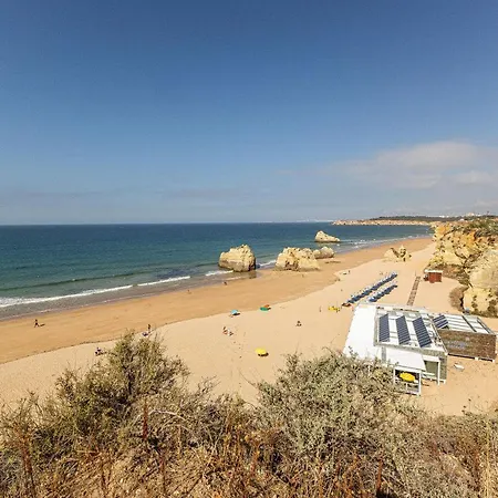 Daire Miradouro Rocha - T2 Com Vista Mar *